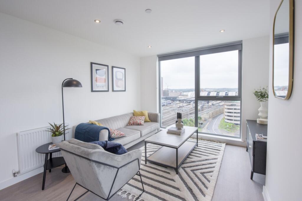 Main image of property: Thames Quarter, Reading