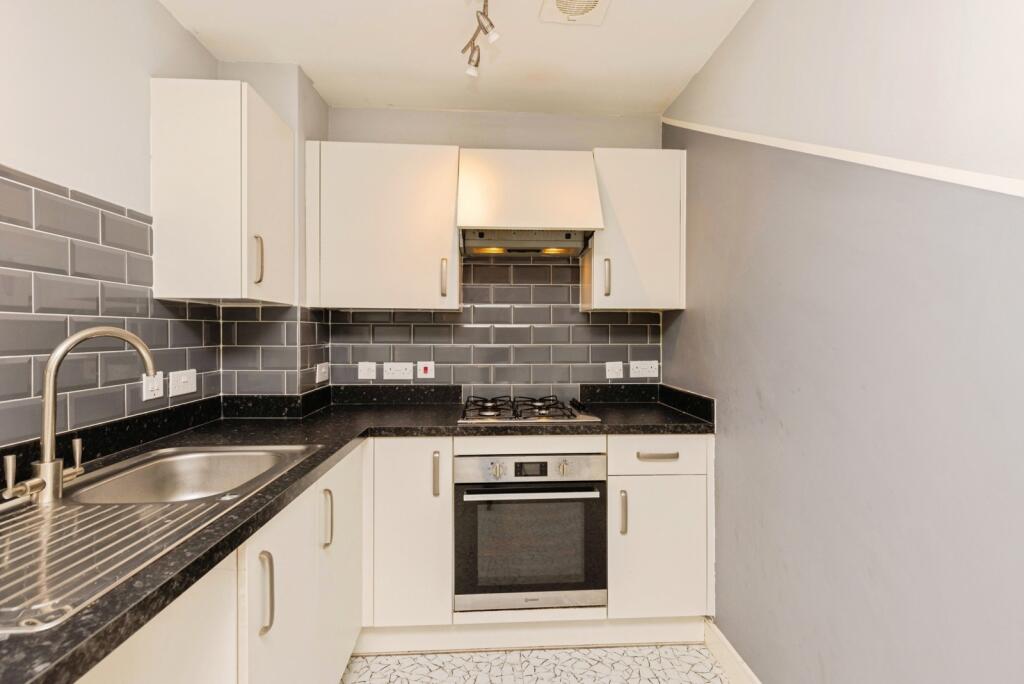 Additional image 2 of Brompton Drive, Bradford, West Yorkshire, BD10