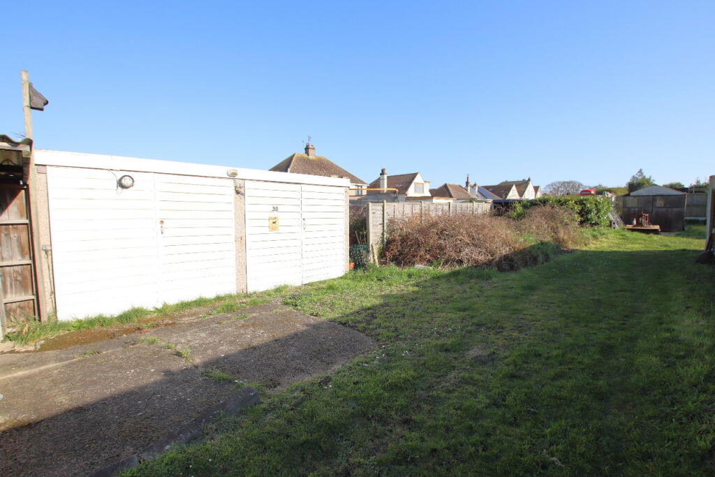 Norman Road, Holland on Sea, CO15 photo 4