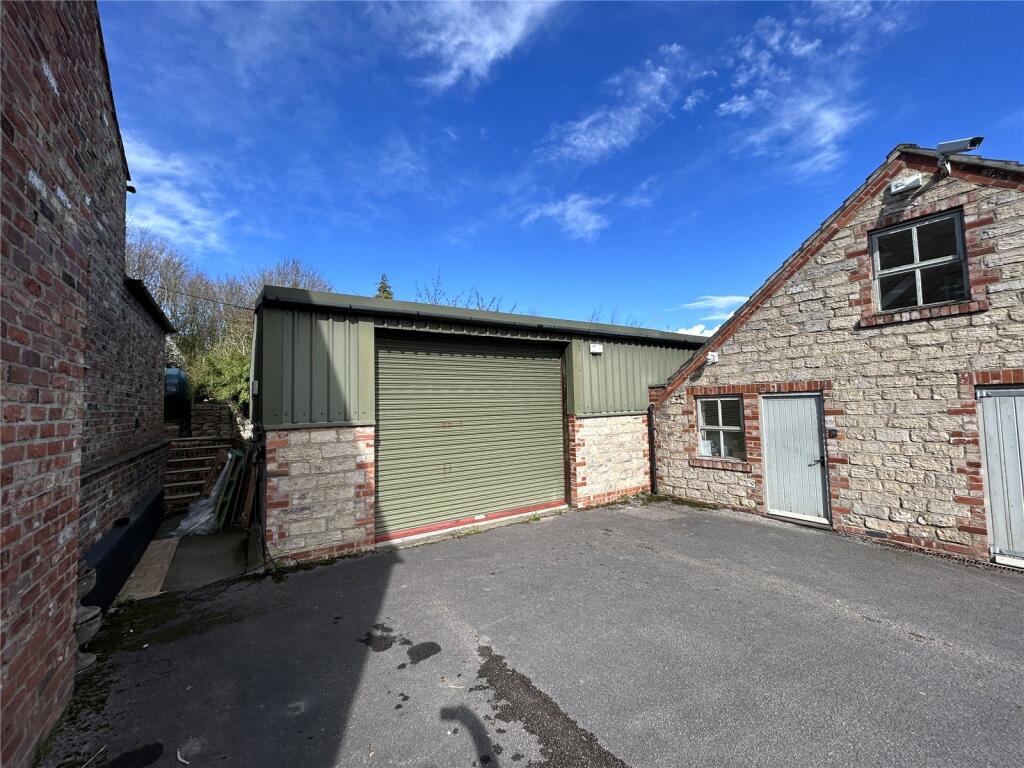 Main image of property: Joiners Workshop, Bellwood Farm, Harrogate Road, Littlethorpe, Ripon, HG4