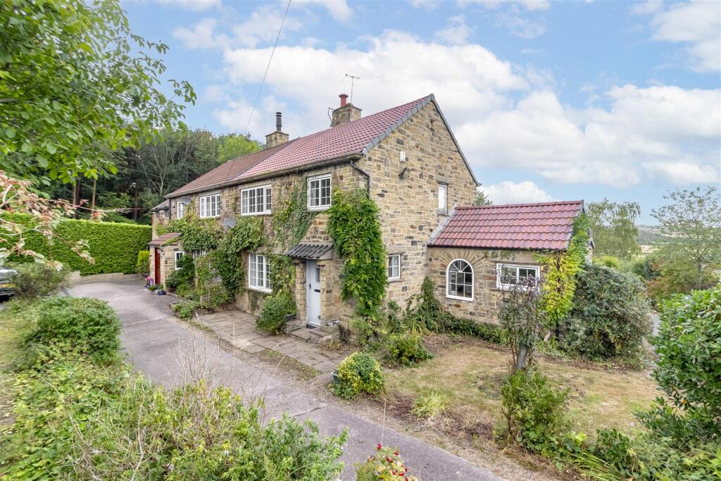 Main image of property: Weardley Lane, Weardley, Leeds