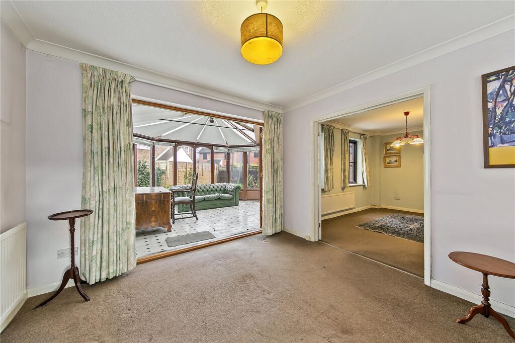 House in Twickenham - View 4