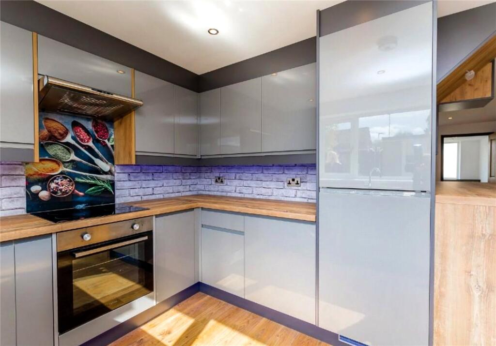 House in Newcastle upon Tyne - View 4