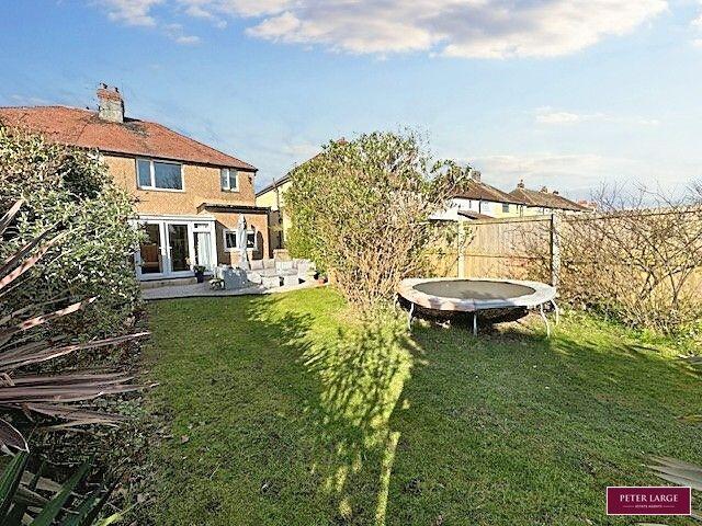 187 Victoria Road photo 3