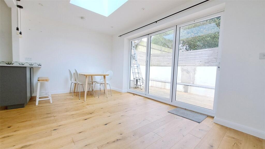 House in Hastings, Blacklands - View 4