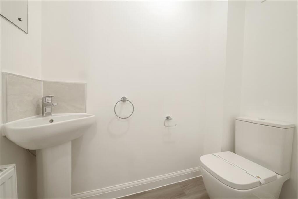 House in Stoke-on-Trent - View 5