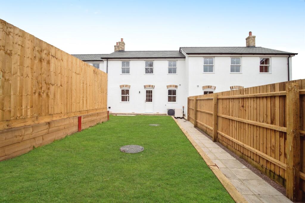 House in Dorchester - View 5