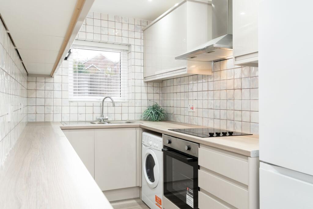 Main image of property: Bedford Street, Cardiff, CF24
