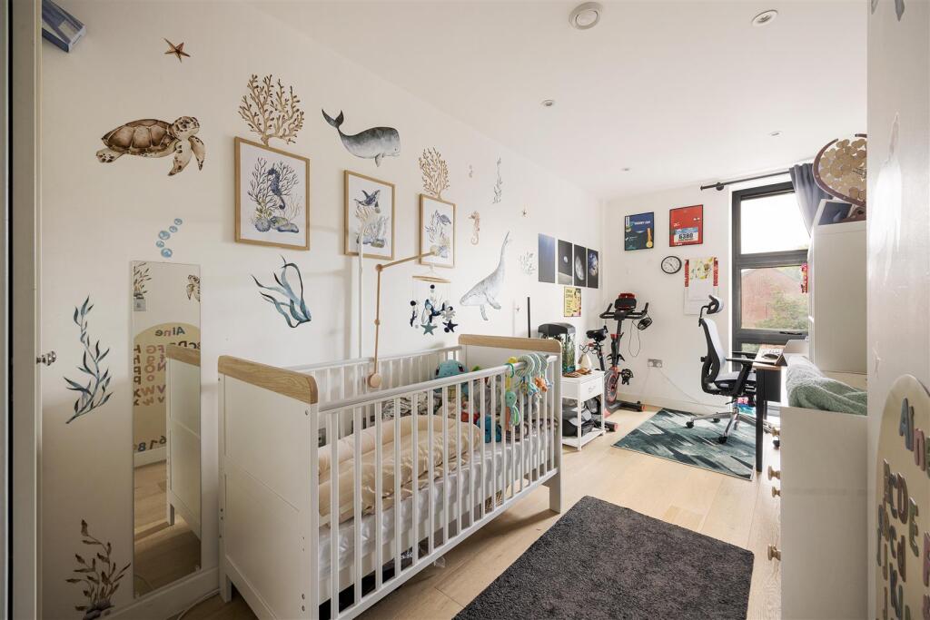 Apartment in London - View 4