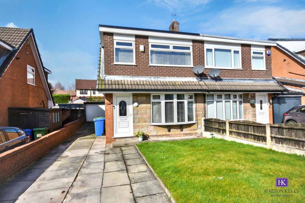 Main image of property: Sunningdale Close, Burtonwood, WA5