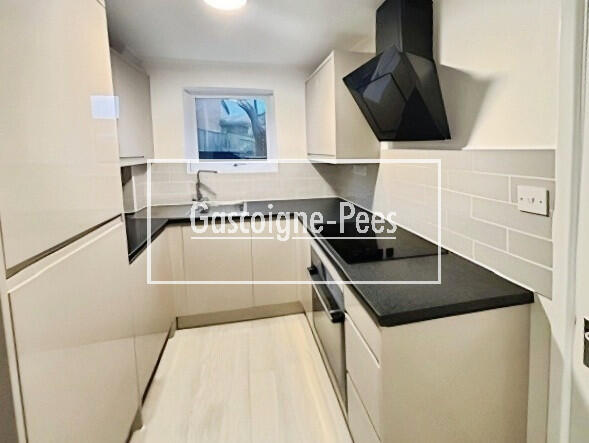 Main image of property: Hatch Warren, Basingstoke, RG22