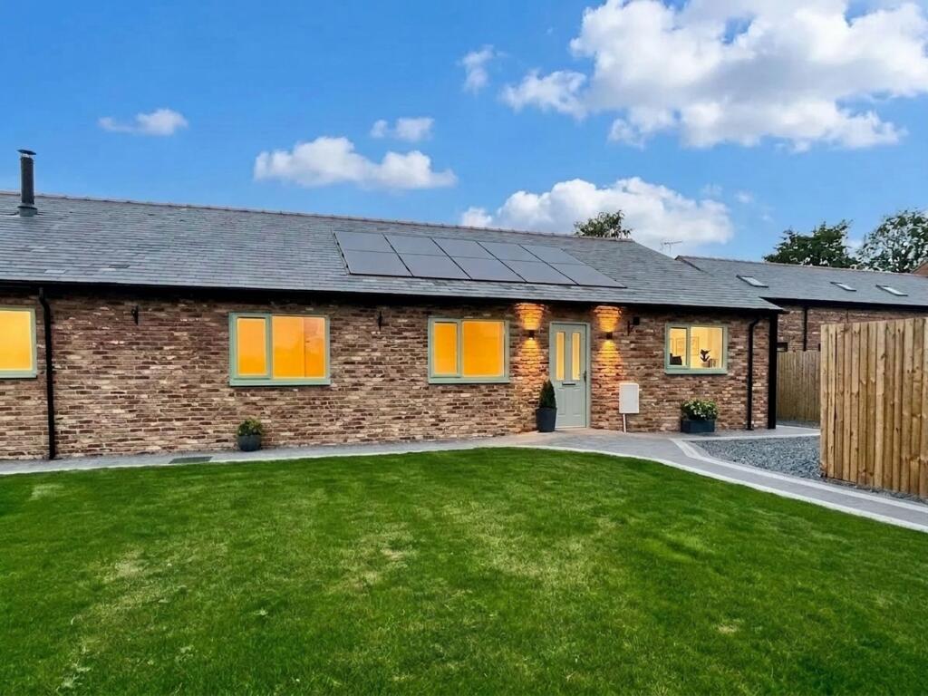 Main image of property: Townfield Lane, Mollington, CH1