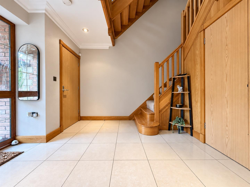 Godreaman Street, Aberdare photo 4
