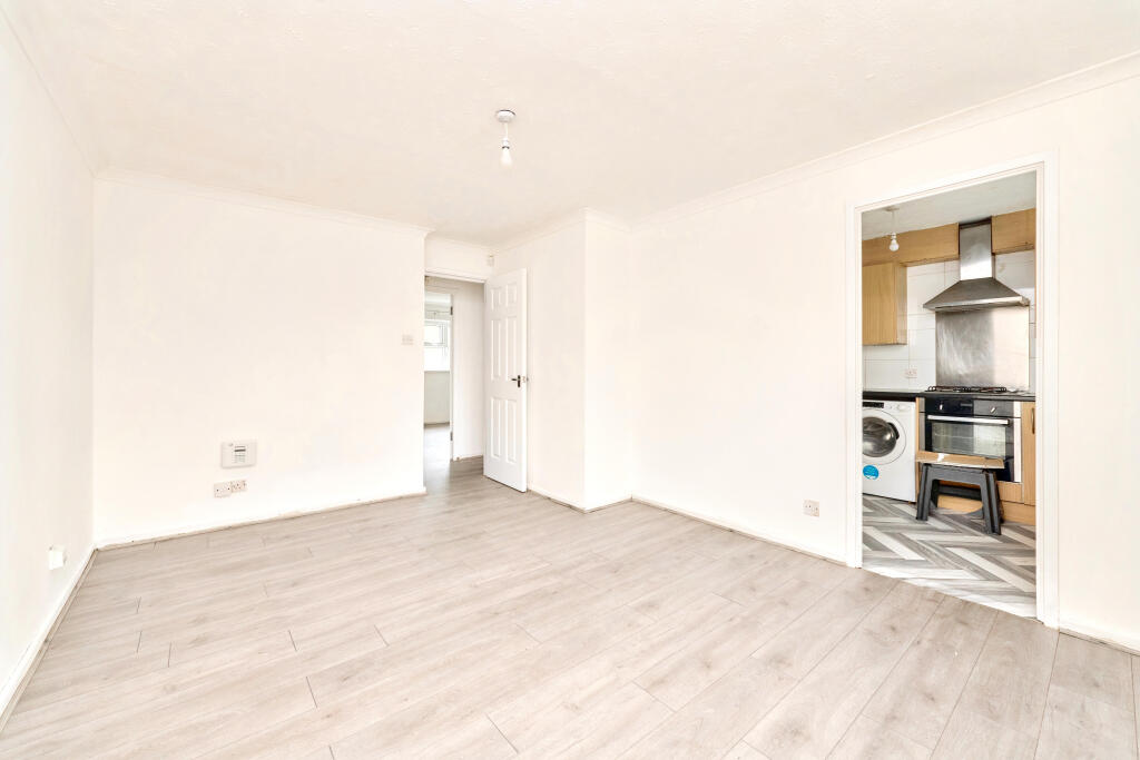 Apartment in London - View 5