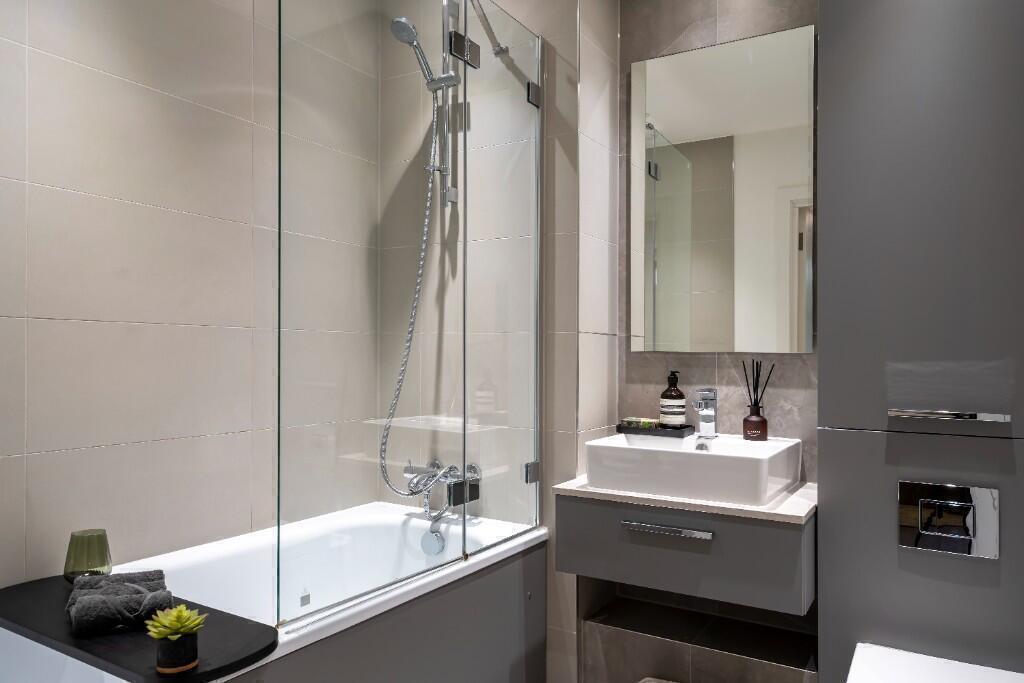 Apartment in London - View 4