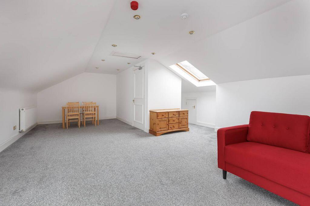 Main image of property: 47 (3F2) Polwarth Gardens, Edinburgh, EH11 1LB