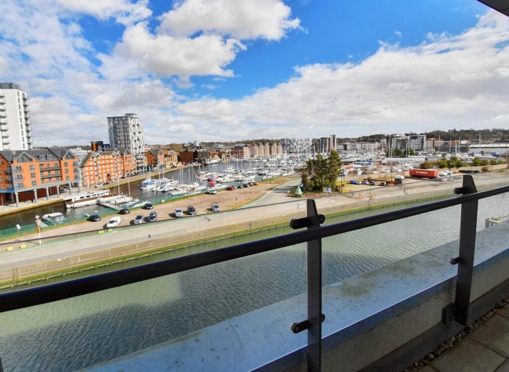 Apartment in Ipswich - View 3