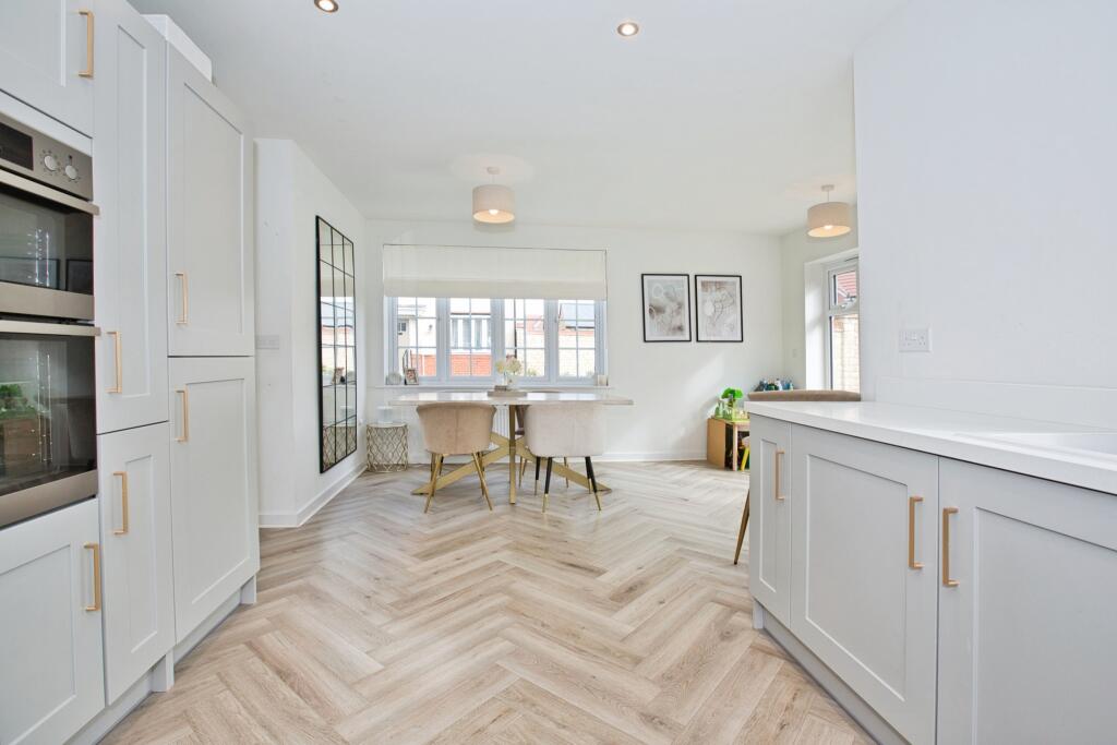 Sanderling Drive, Cheddar, BS27 photo 3