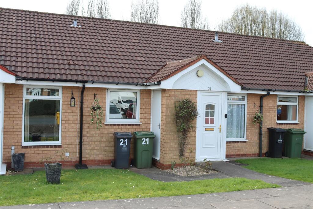 Main image of property: Twyford Close, Aldridge
