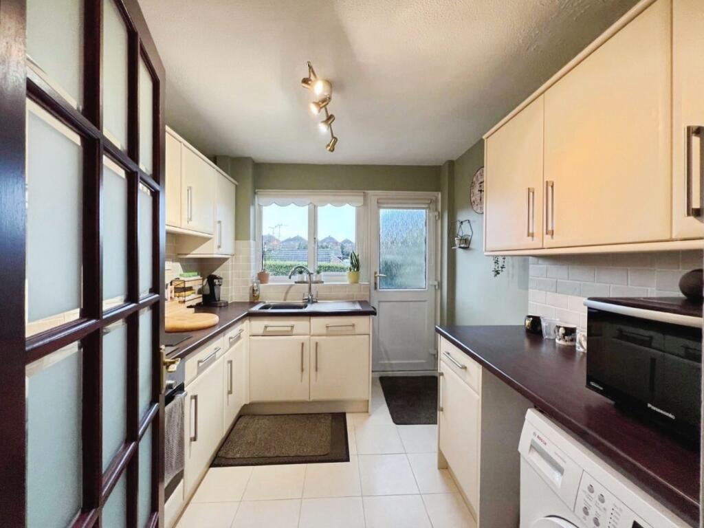 Nordown Road, Norman Hill, Dursley photo 3