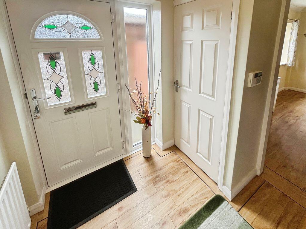 Ashdale Avenue, Ladybridge - View 5