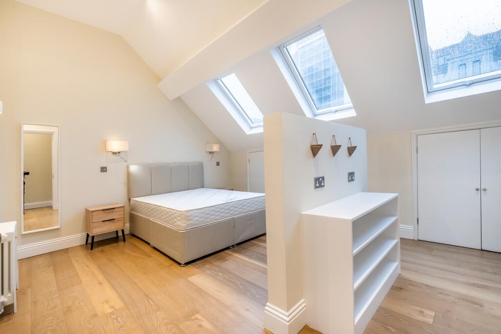 2 bedroom duplex for rent