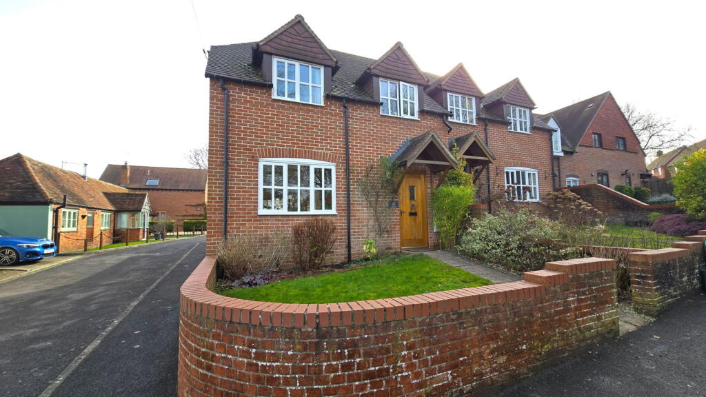 Main image of property: High Street, East Ilsley, Berkshire, RG20 7HZ