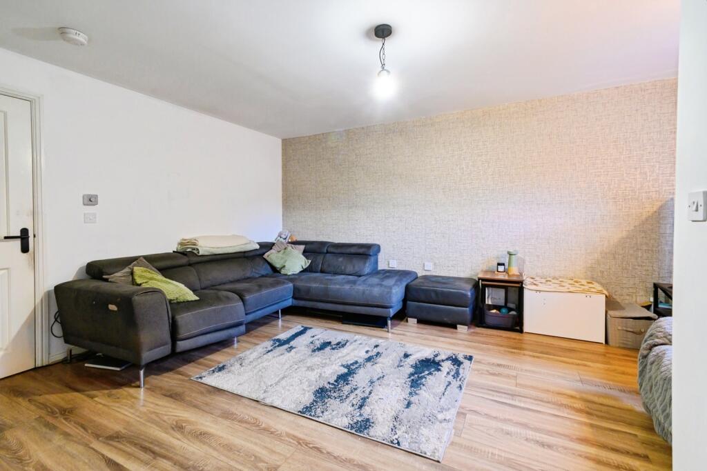 Langdale Mews, Mosley Avenue, Bury, Greater Manchester, BL9 photo 4