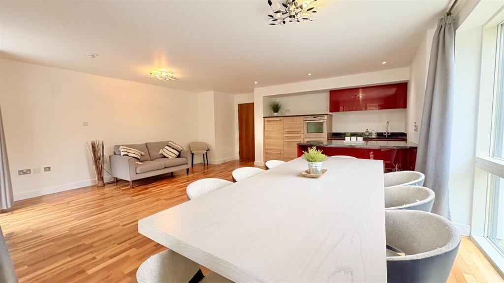 Apartment in Birmingham - View 4