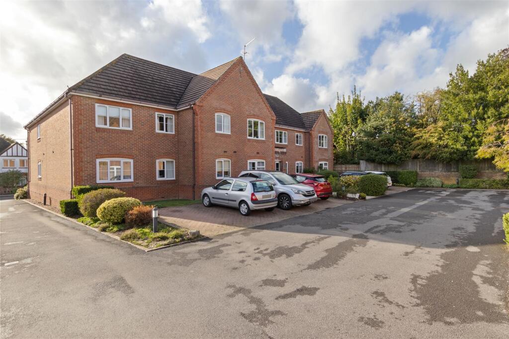 Main image of property: Cremorne Place, Petersfield