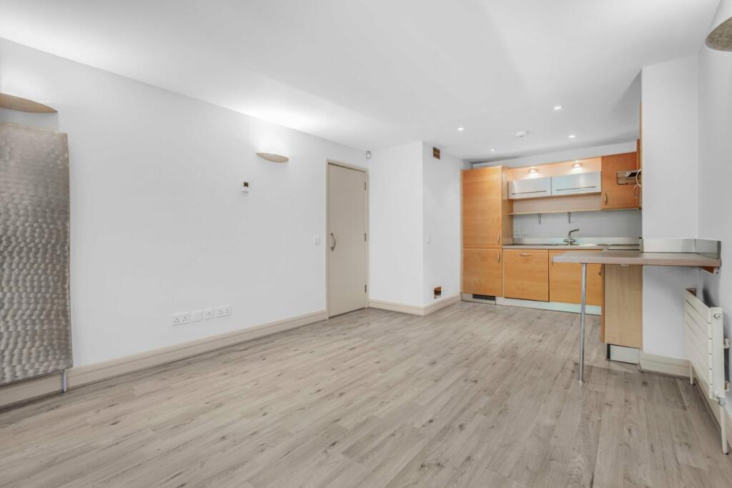 Main image of property: Earl's Court Square, London, SW5