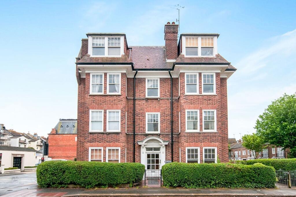 Main image of property: Rochester Gardens, Hove, East Sussex, BN3