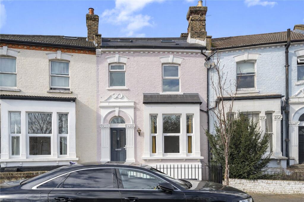 Main image of property: St. Albans Crescent, Wood Green, London, N22