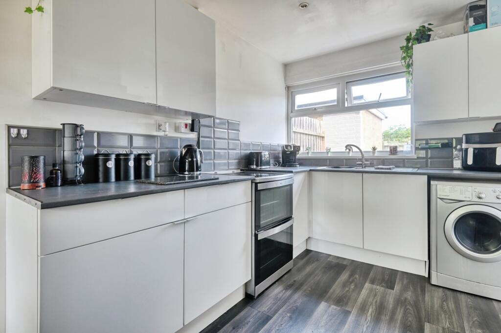 House in Solihull, Chelmsley Wood - More