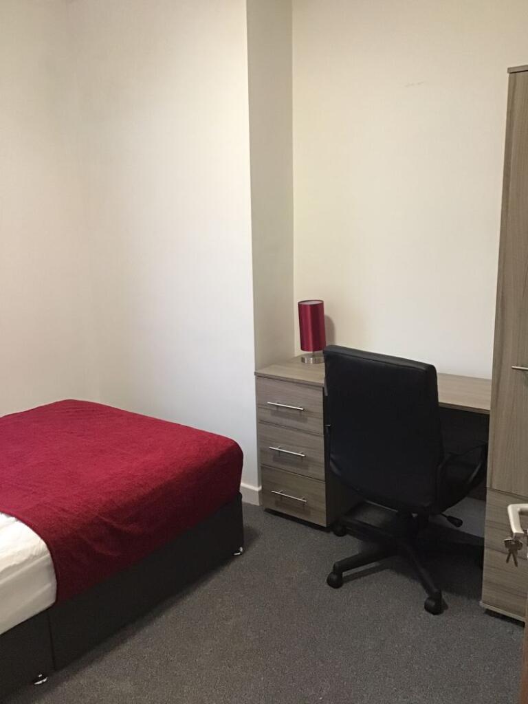 House in Bolton, Greater Manchester - More