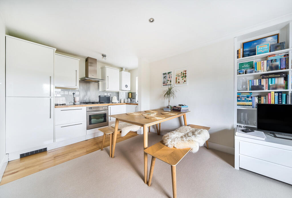 Main image of property: Mount Ephraim, Tunbridge Wells, Kent, TN4