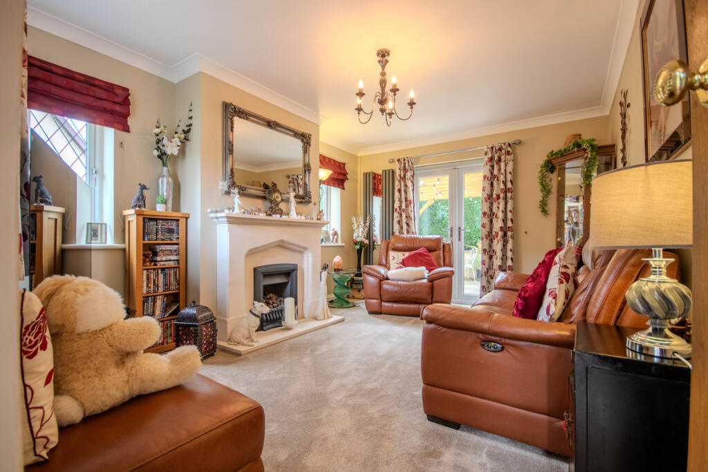 House in Newport, Cefn, Rogerstone - View 2