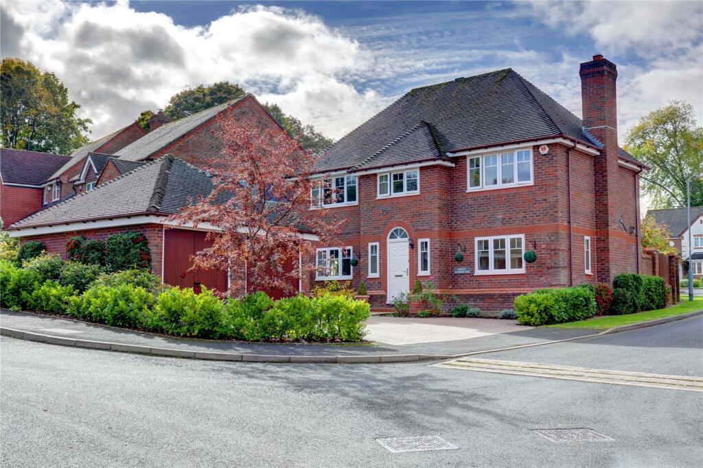 Main image of property: Sundbury Rise, Bournville Village Trust, Northfield, Birmingham, B31