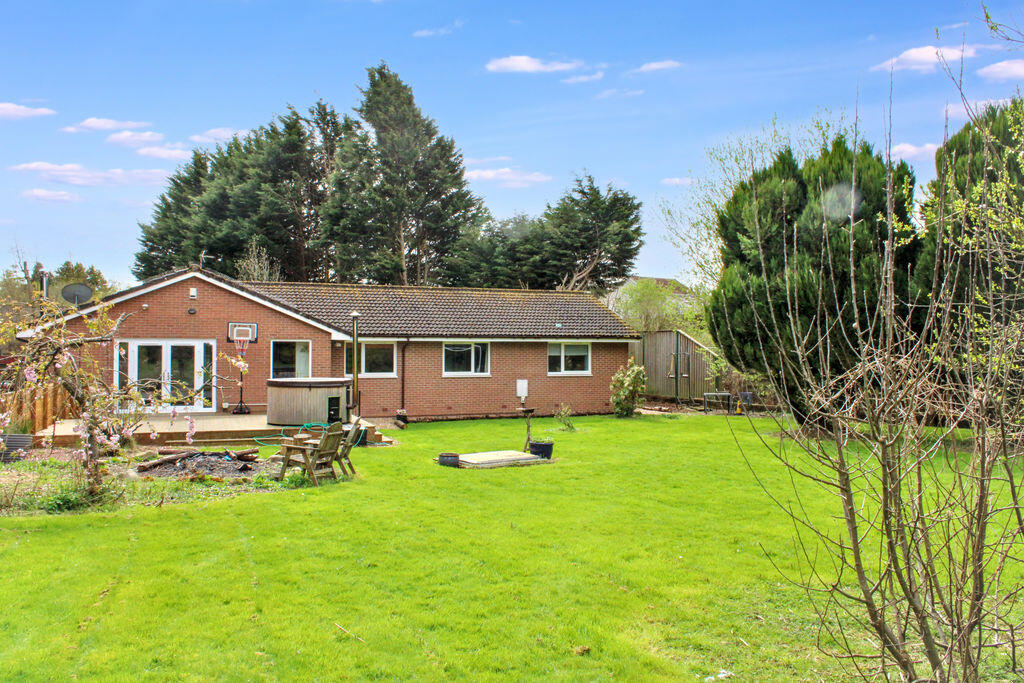 Main image of property:  Ochilview Brucefield Crescent, Clackmannan FK10 4DJ