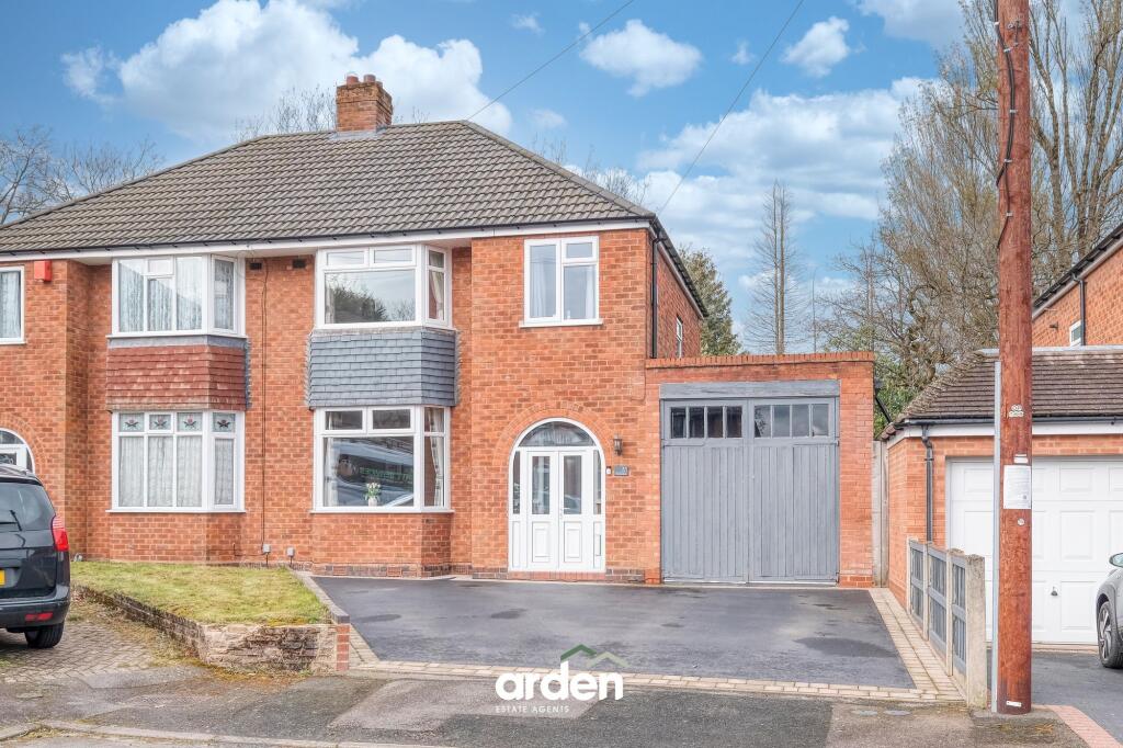 Main image of property: The Morelands, Birmingham, B31