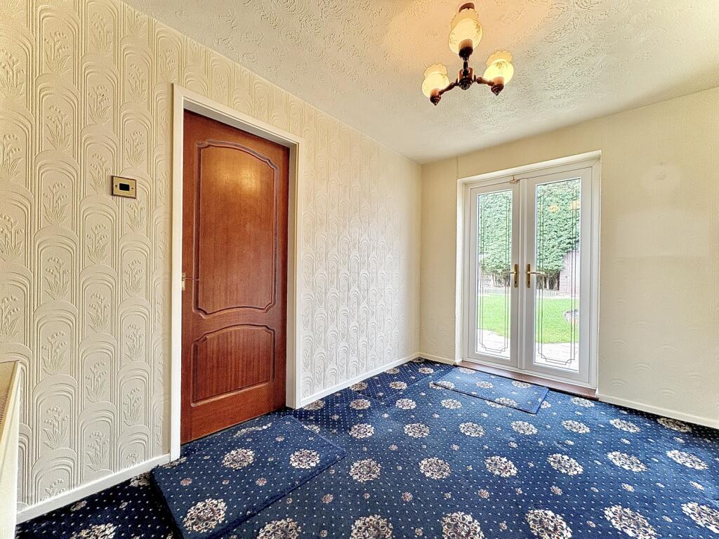 Sheriff Drive, Brierley Hill, DY5 photo 4