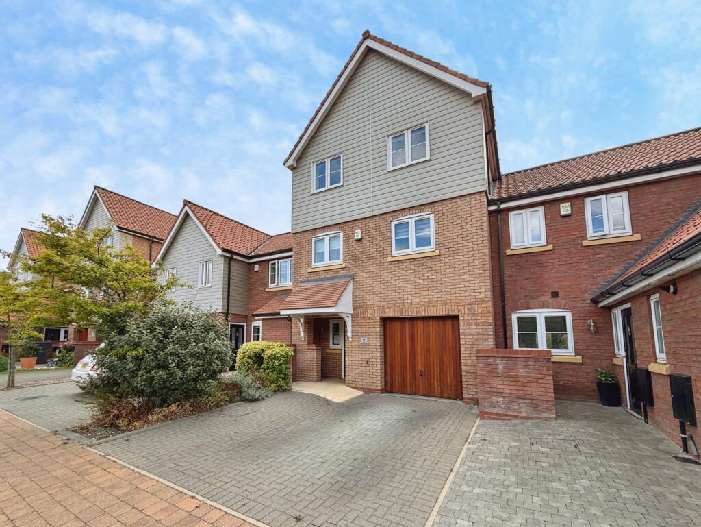 Main image of property: The Quays, Burton Waters, Lincoln, Lincolnshire, LN1