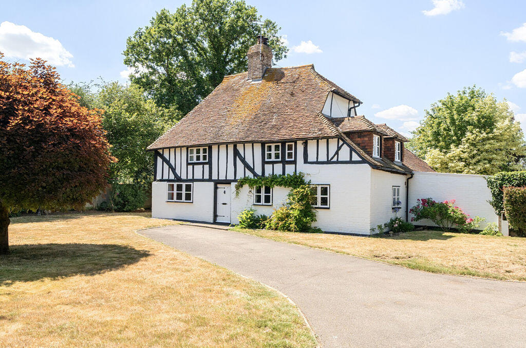 Main image of property: Maidstone Road, Staplehurst