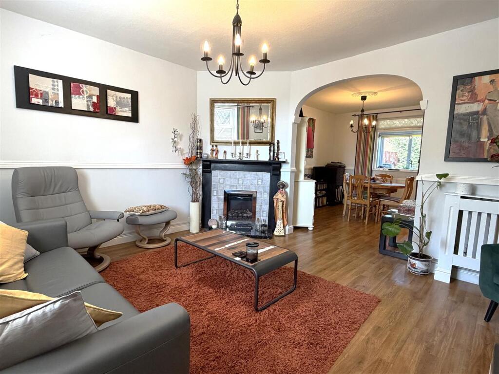 Mount Pleasant Road, Reydon, Southwold photo 2