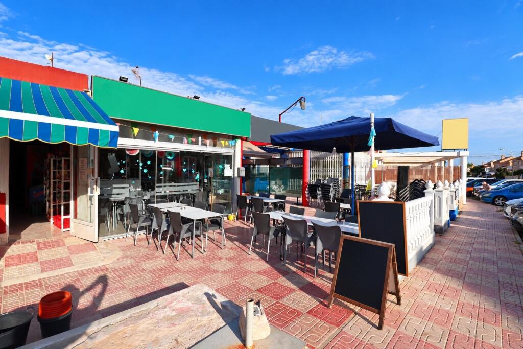 Main image of property: Valencia, Alicante, Torrevieja