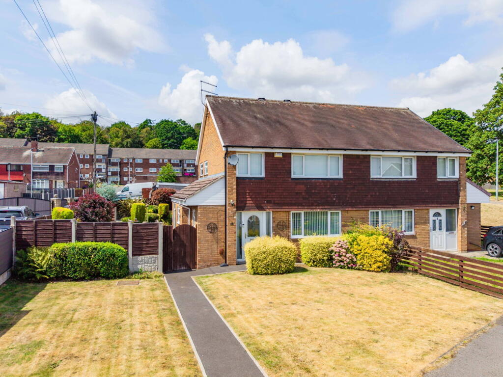 Main image of property: Lapwater Road, Rotherham, S61 4LX