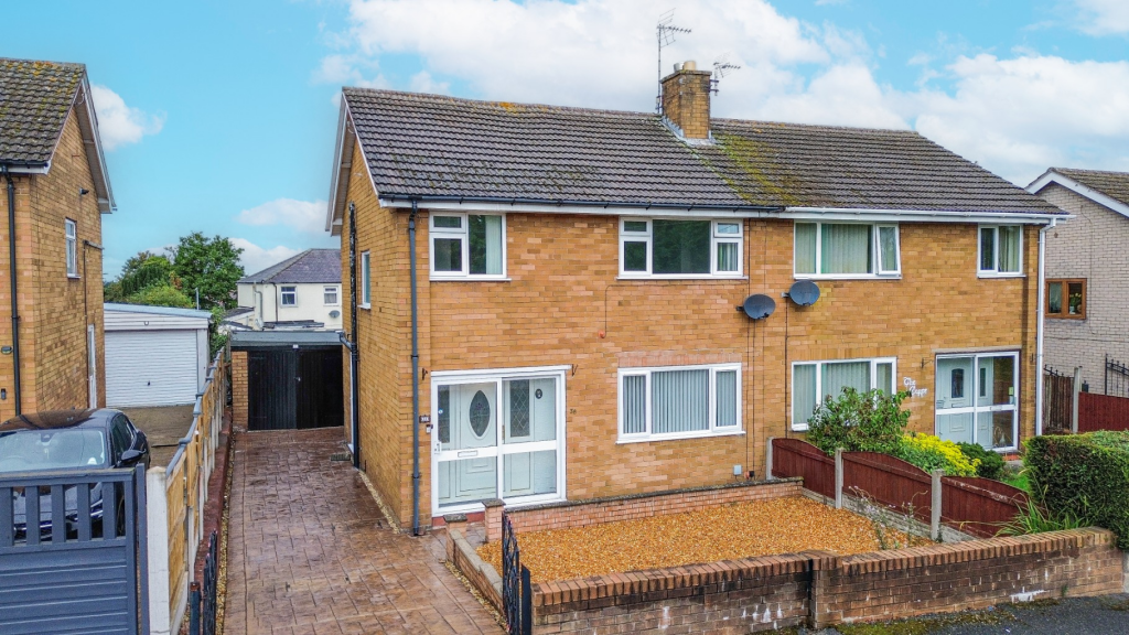 Main image of property: Nant Road, Connah's Quay, Deeside, Flintshire, CH5 4AL