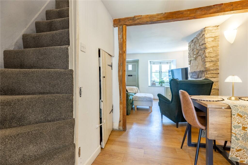 House in Cotswold, Cirencester - View 5