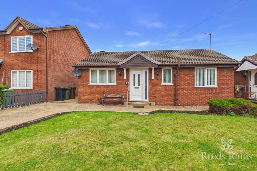 Main image of property: Lower Mickletown, Methley, Leeds, West Yorkshire, LS26