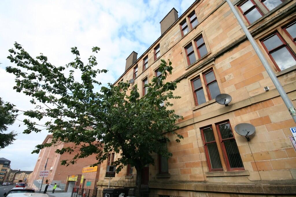 Main image of property: Berkeley Street, Bright 1 Bed Furnished Apartment,  Available 26/01/2026